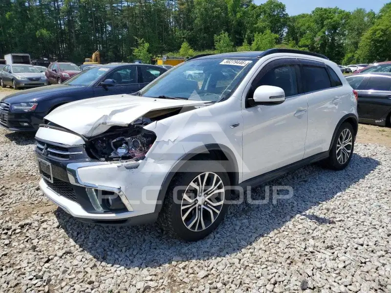 2018 Mitsubishi OUTLANDER photo