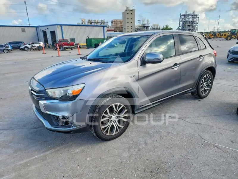 2018 Mitsubishi OUTLANDER фото
