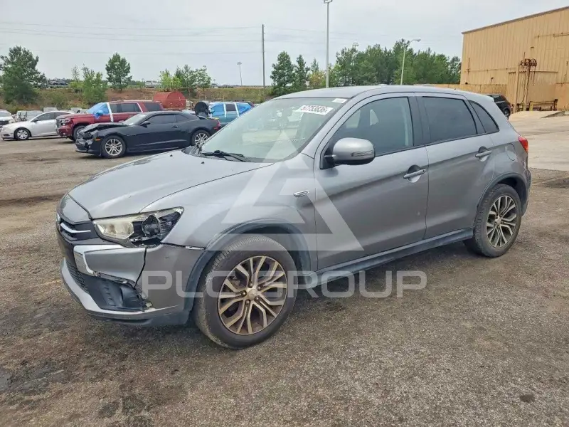 2018 Mitsubishi OUTLANDER фото