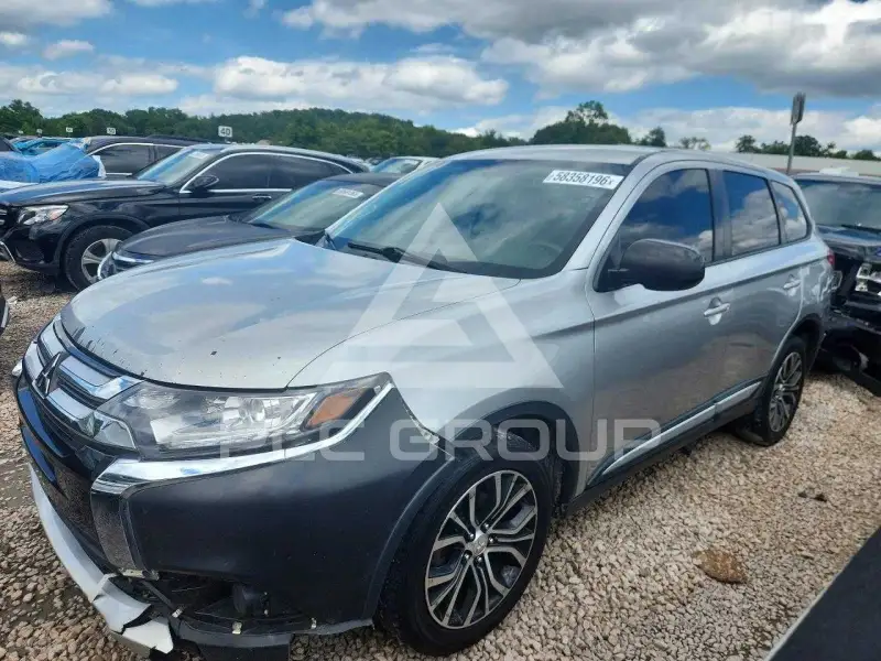 2018 Mitsubishi OUTLANDER photo