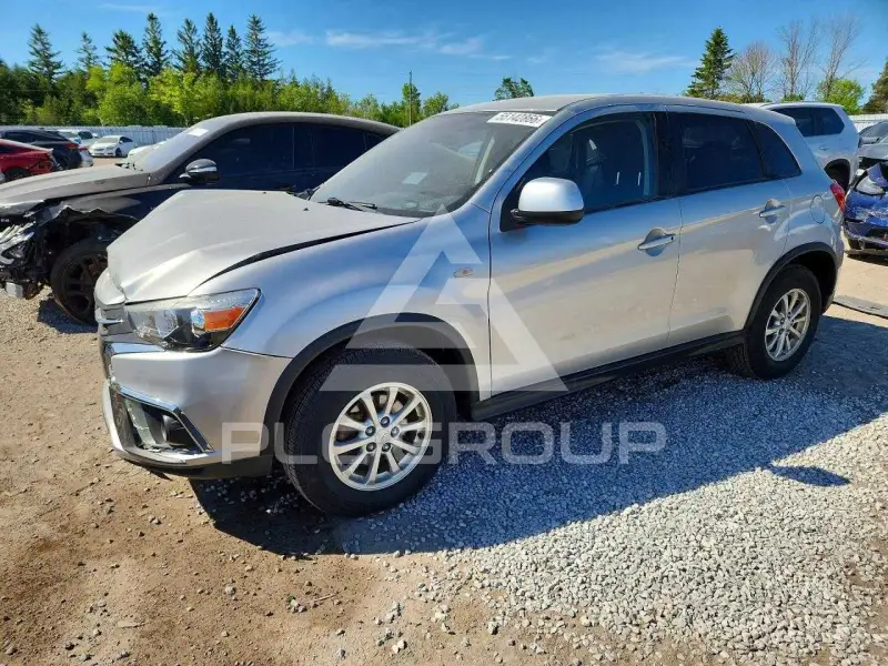 2018 Mitsubishi OUTLANDER photo