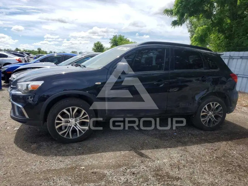 2018 Mitsubishi OUTLANDER фото