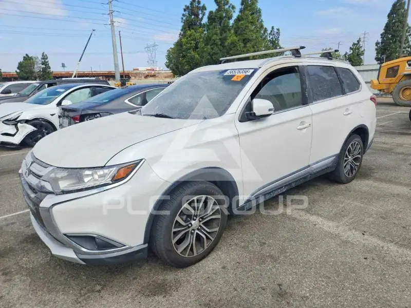 2018 Mitsubishi OUTLANDER photo
