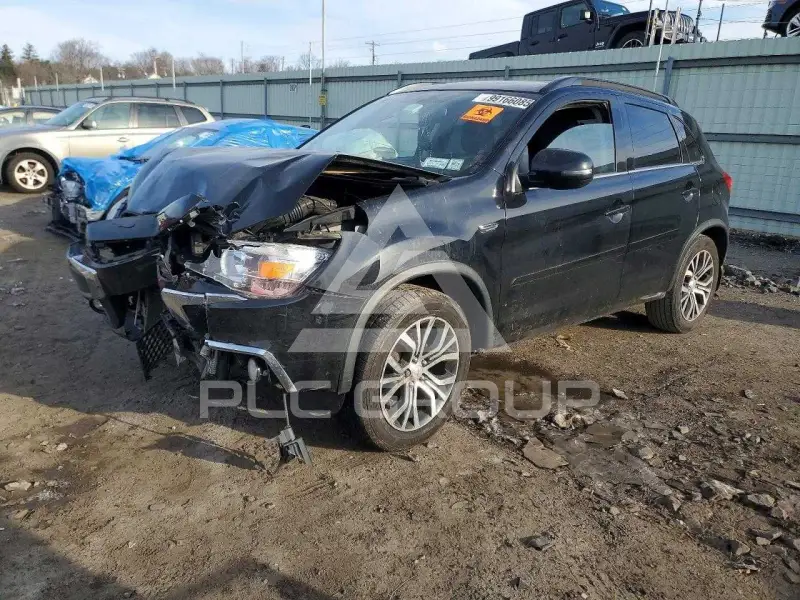 2018 Mitsubishi OUTLANDER фото