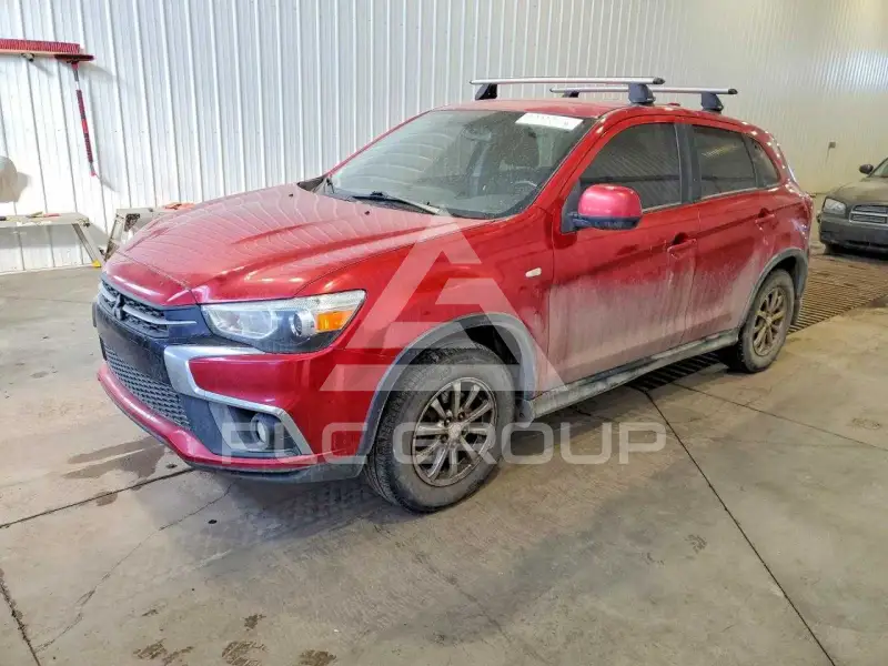 2018 Mitsubishi OUTLANDER фото