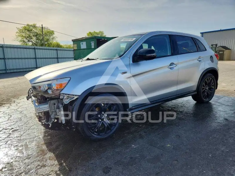 2018 Mitsubishi OUTLANDER фото