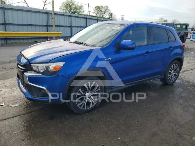 2018 Mitsubishi OUTLANDER photo