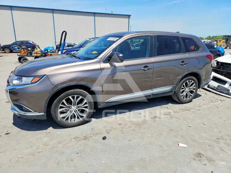 2018 Mitsubishi OUTLANDER фото