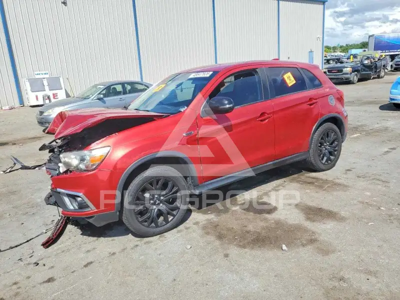 2018 Mitsubishi OUTLANDER photo