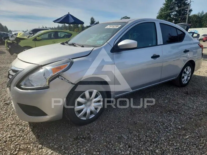 2018 Nissan VERSA фото