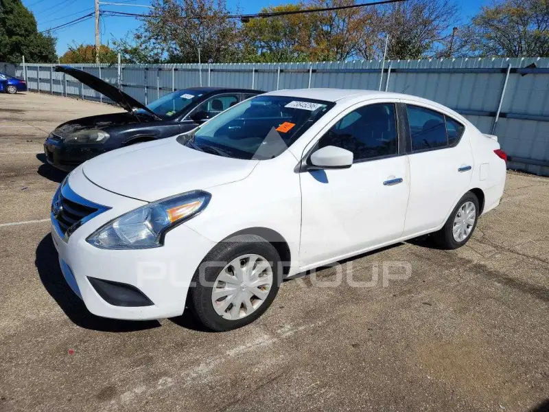 2018 Nissan VERSA photo