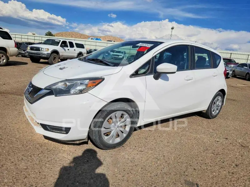 2018 Nissan VERSA фото