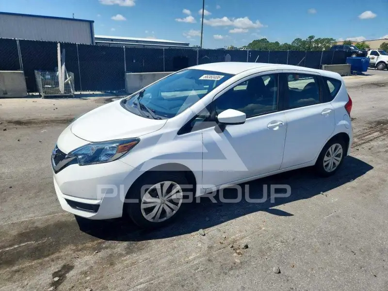 2018 Nissan VERSA фото