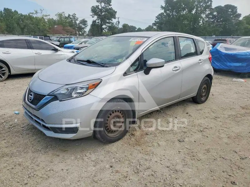 2018 Nissan VERSA photo