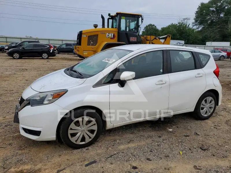2018 Nissan VERSA photo