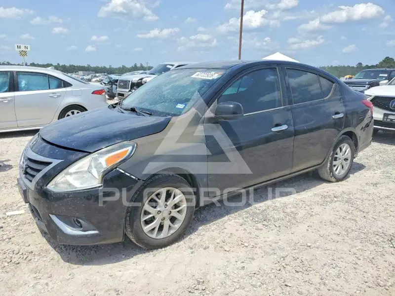 2018 Nissan VERSA фото