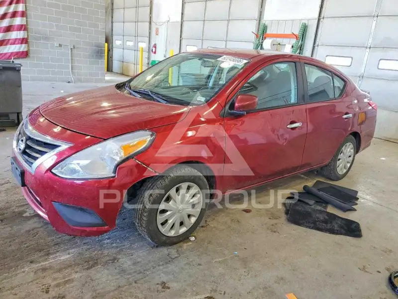 2018 Nissan VERSA photo