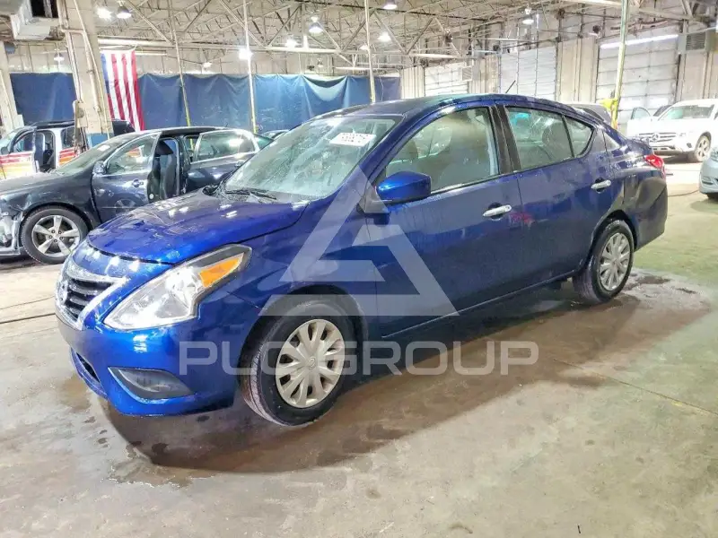 2018 Nissan VERSA photo
