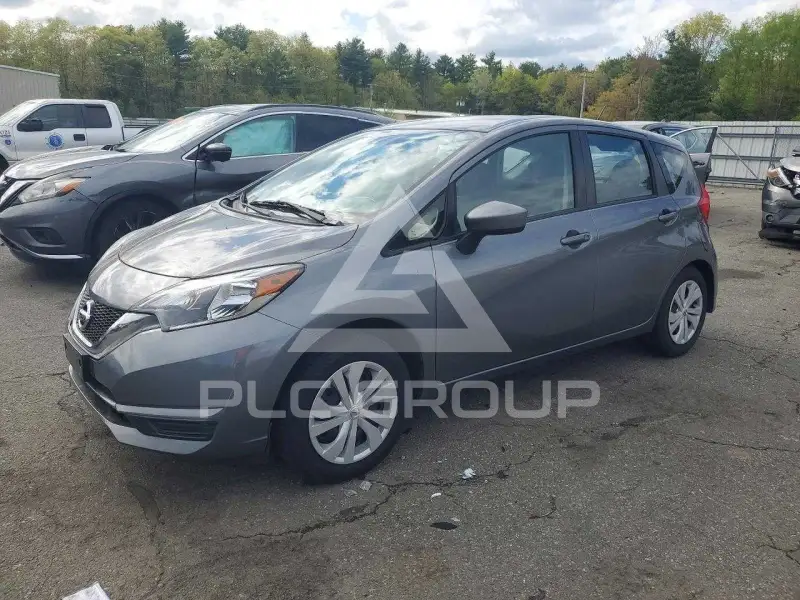 2018 Nissan VERSA фото