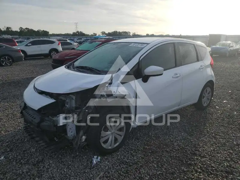 2018 Nissan VERSA photo