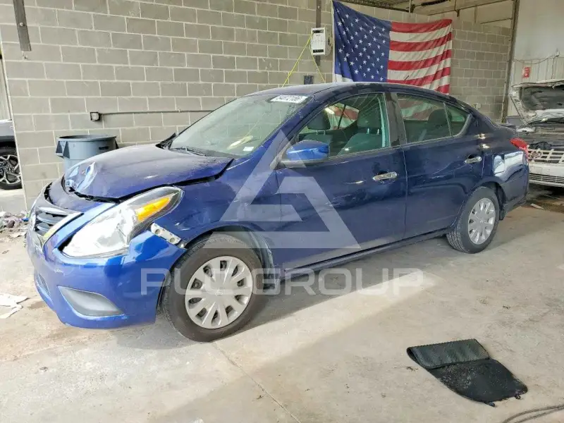 2018 Nissan VERSA photo