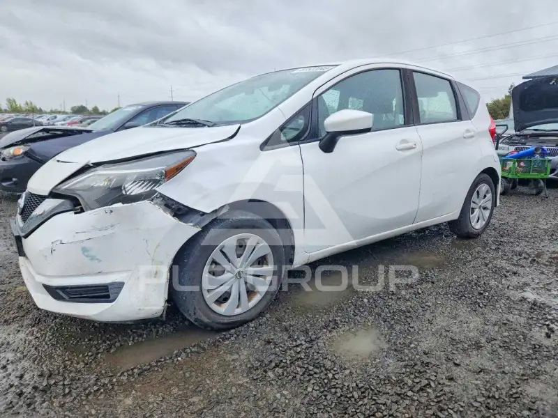 2018 Nissan VERSA фото