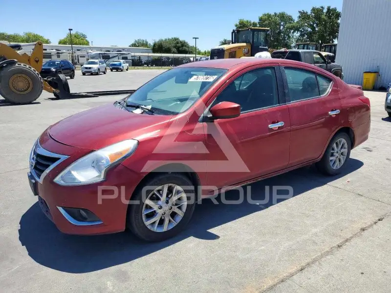 2018 Nissan VERSA фото