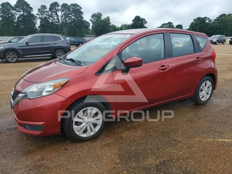 2018 Nissan VERSA фото