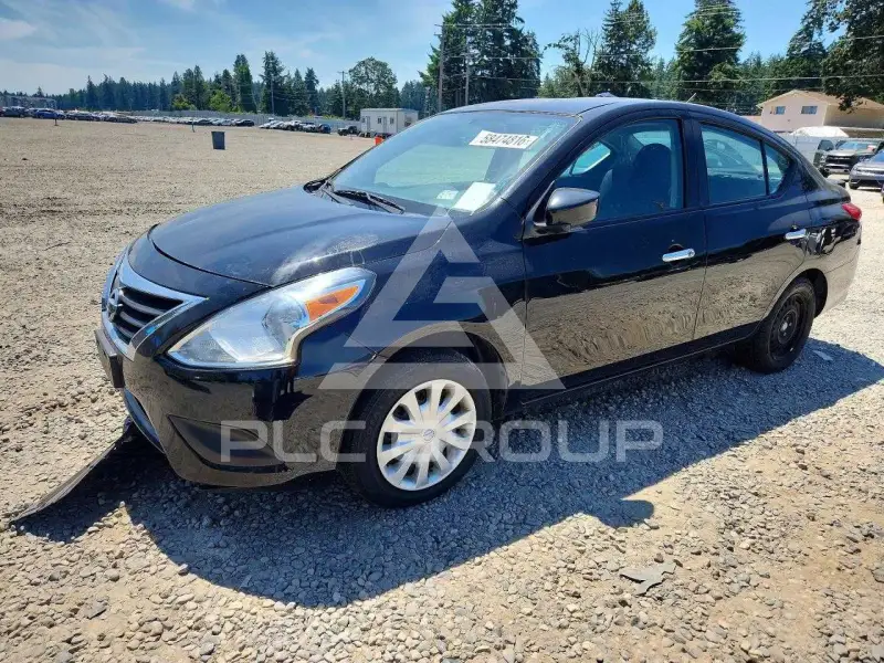 2018 Nissan VERSA фото