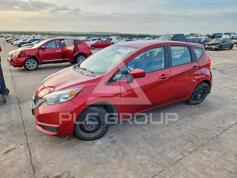2018 Nissan VERSA фото