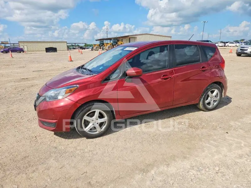 2018 Nissan VERSA фото