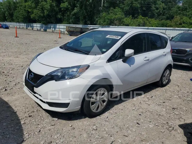 2018 Nissan VERSA photo
