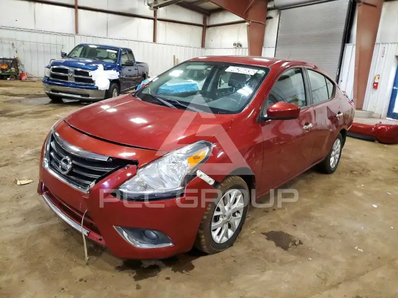 2018 Nissan VERSA photo