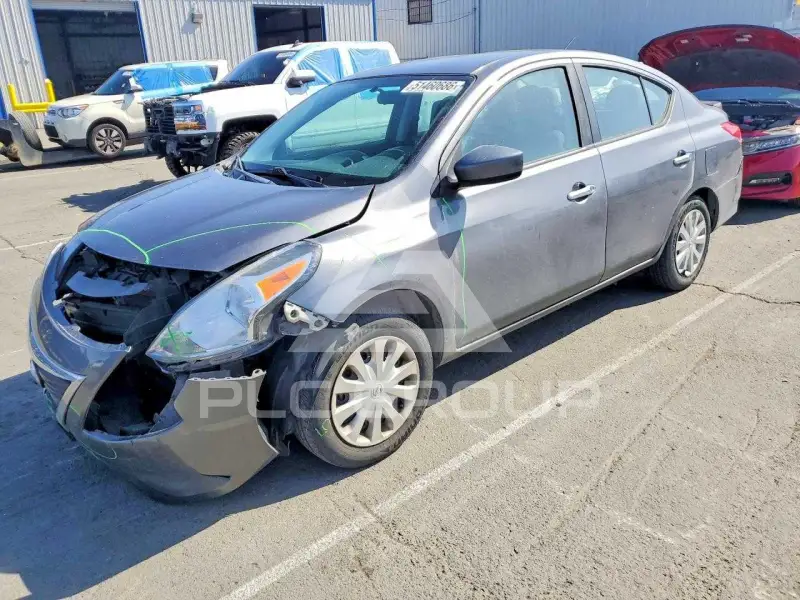 2018 Nissan VERSA фото