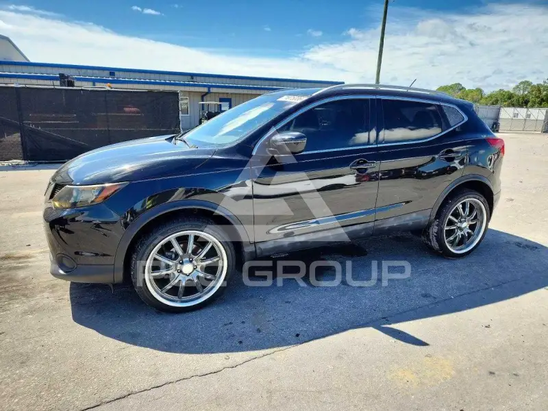 2018 Nissan ROGUE фото