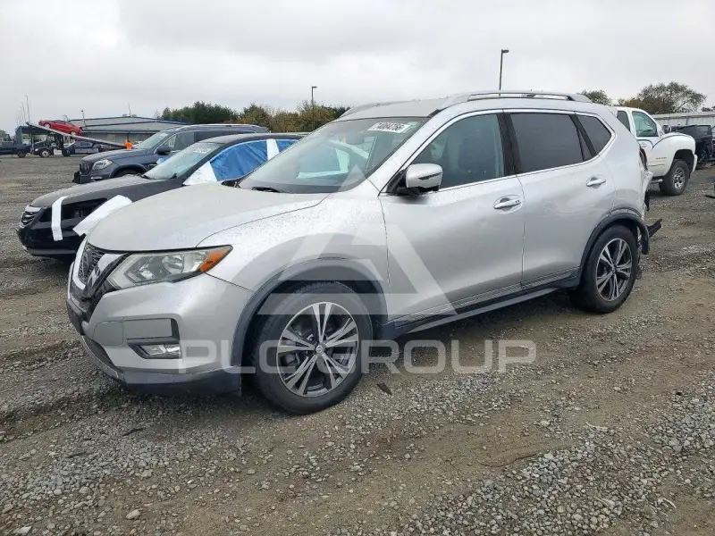 2018 Nissan ROGUE фото