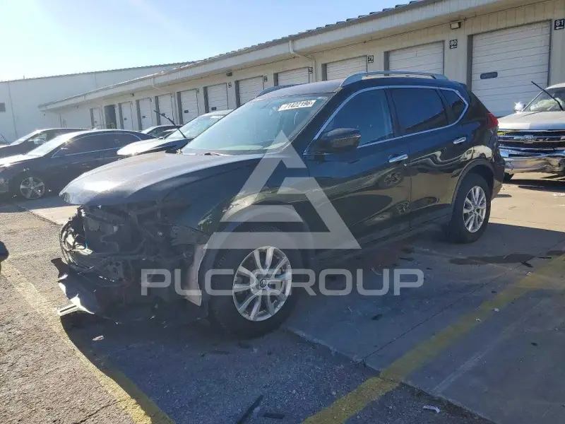 2018 Nissan ROGUE photo