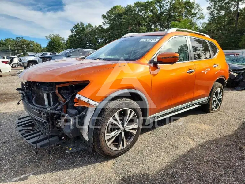 2018 Nissan ROGUE photo