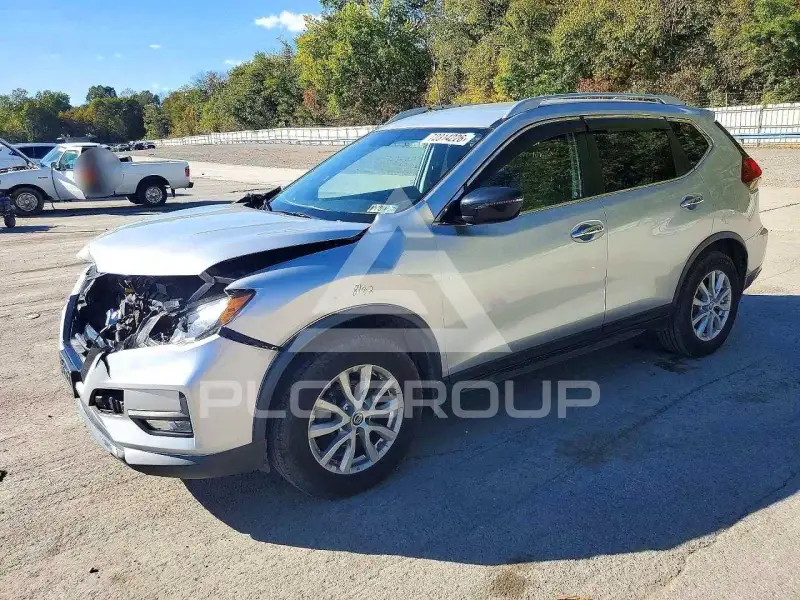 2018 Nissan ROGUE фото