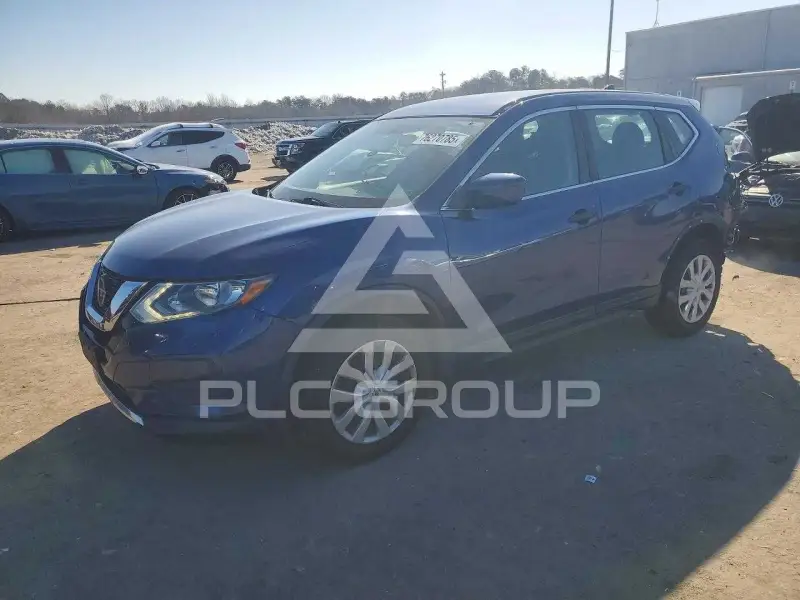 2018 Nissan ROGUE photo