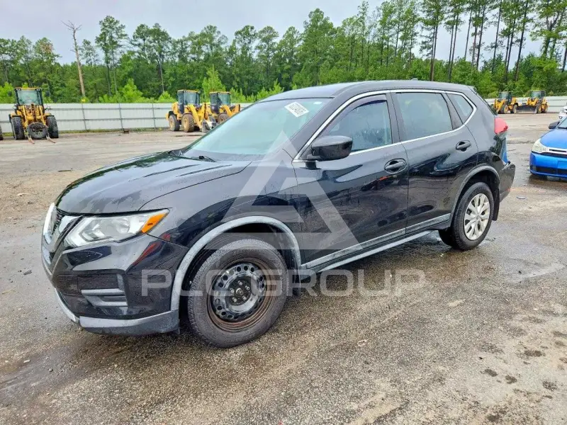 2018 Nissan ROGUE photo