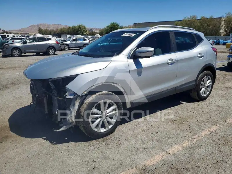 2018 Nissan ROGUE фото