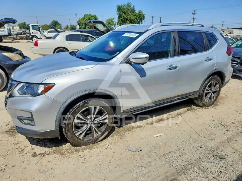 2018 Nissan ROGUE фото
