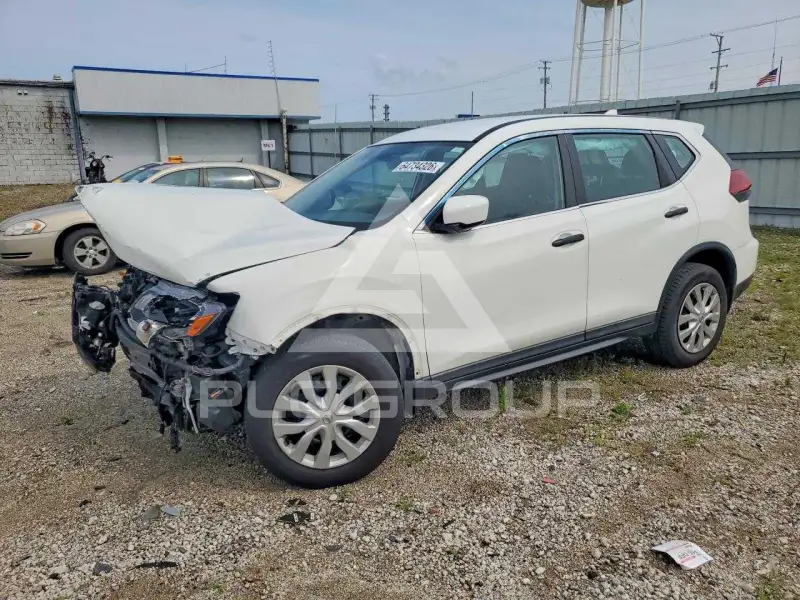 2018 Nissan ROGUE photo