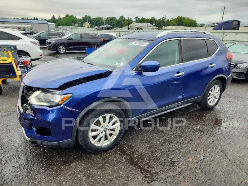 2018 Nissan ROGUE photo