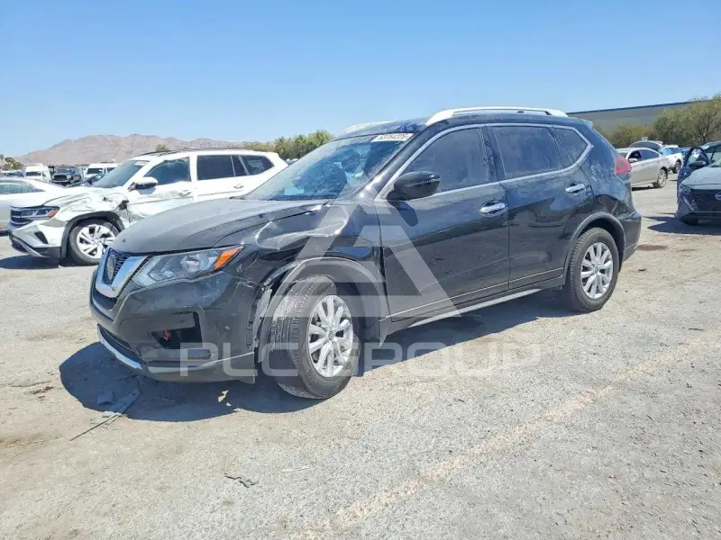 2018 Nissan ROGUE photo
