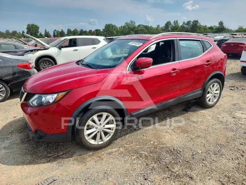 2018 Nissan ROGUE photo
