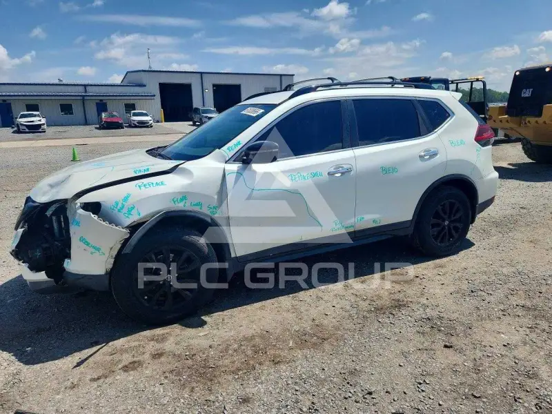 2018 Nissan ROGUE фото