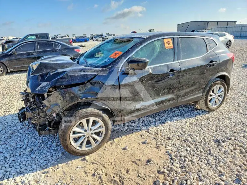 2018 Nissan ROGUE фото