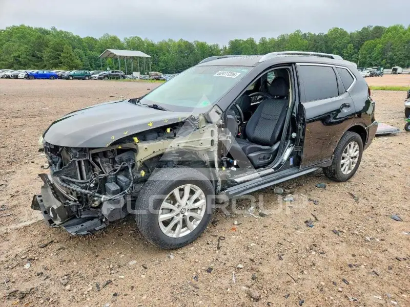 2018 Nissan ROGUE photo